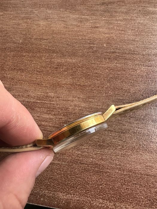 Omega Geneve Омега мъжки часовник от 70те.