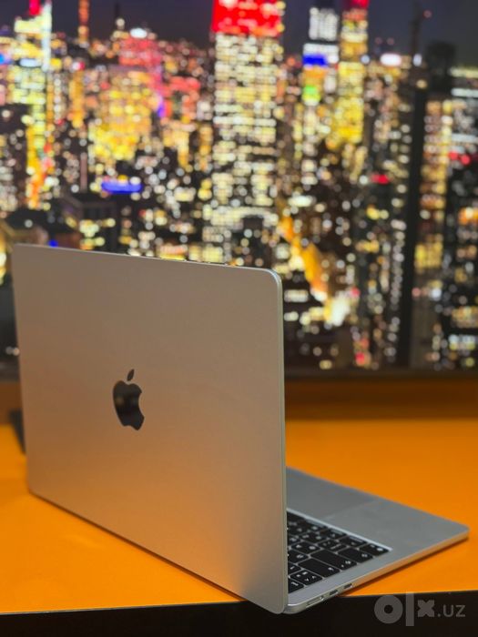 MacBook Air 13" M4