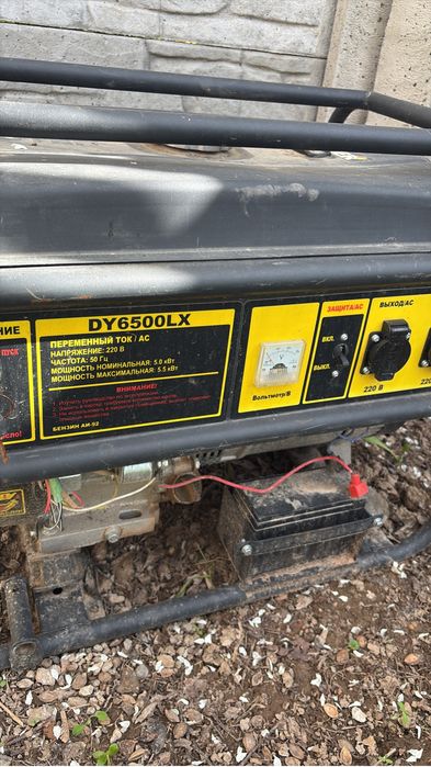 Бензиновый генератор