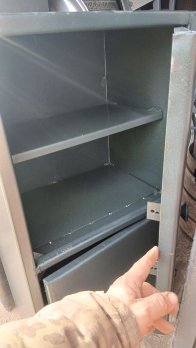 Сейф сатылады бахасы келысымлы