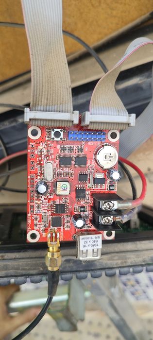 Установка ремонт и тех обслуга  Лэд экранов  и светомузыки