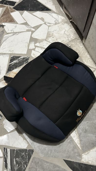 Авто кресло (детское сидение)