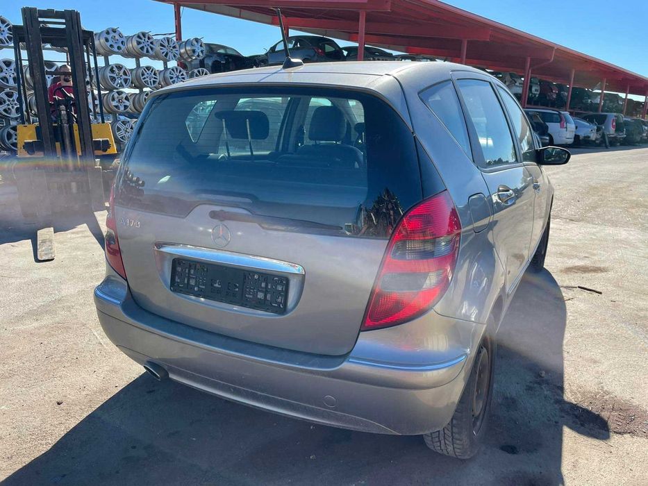 Мерцедес А 170 бензин