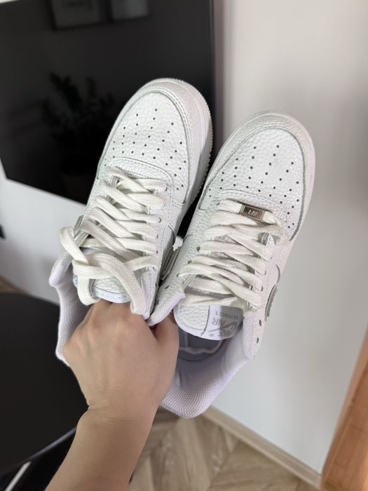 Кроссовки Nike (не оригинал)