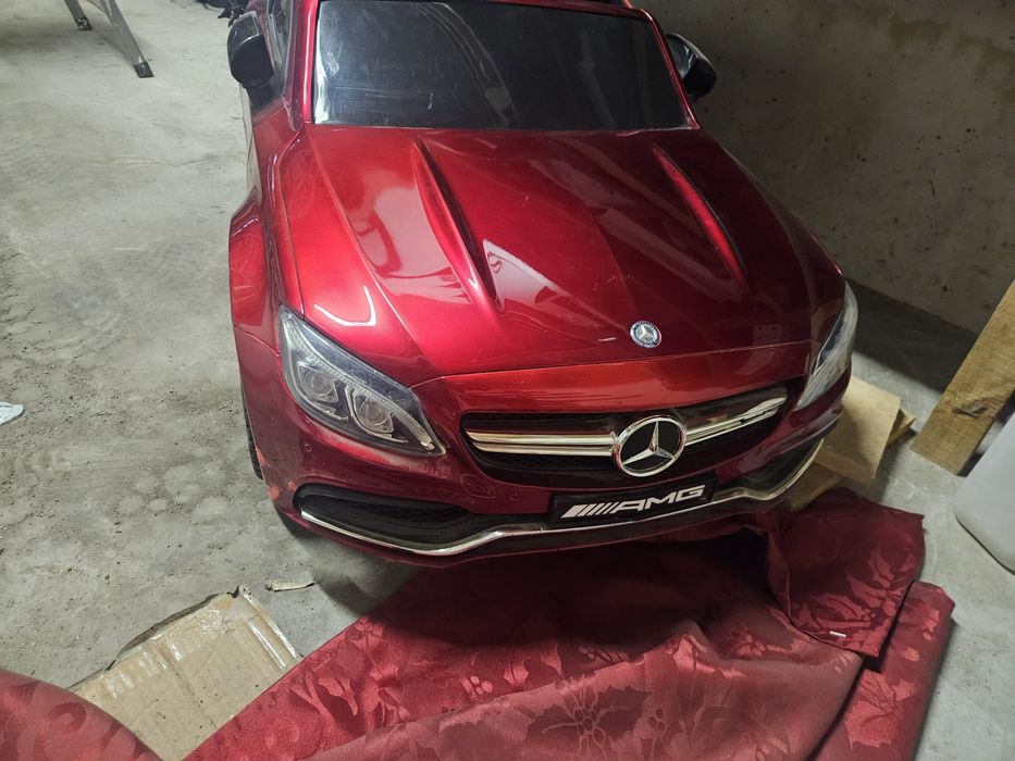 Кола с дистанционно на акумулатор