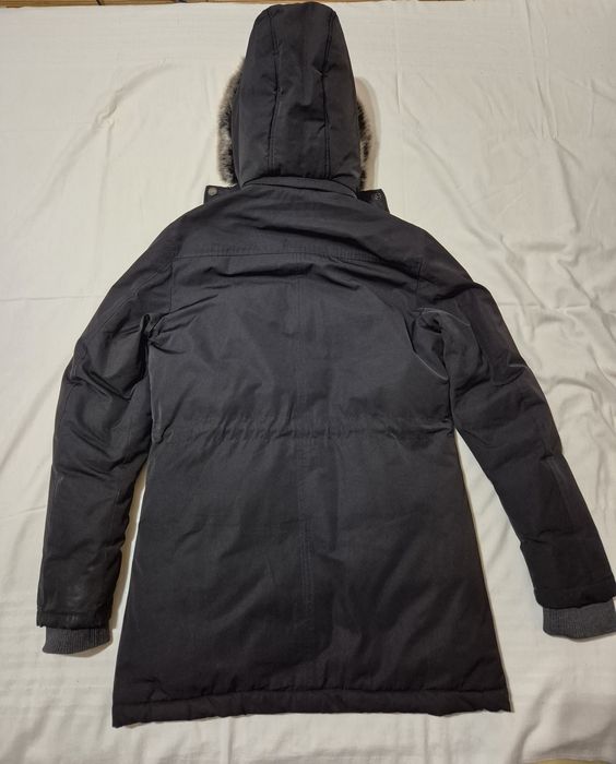 Geaca Guess mărimea M