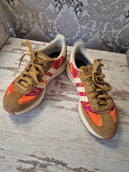 Оригинални маратонки Адидас