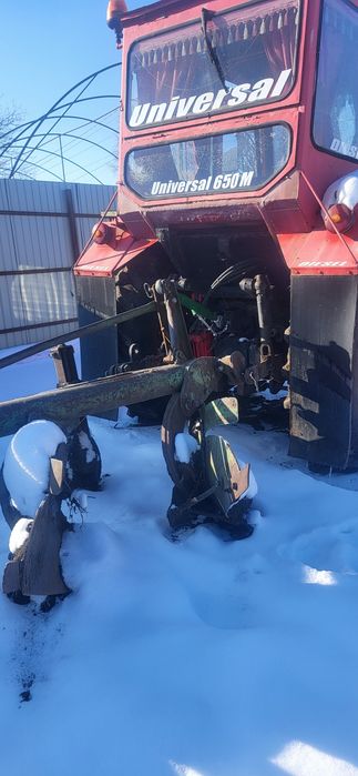 Tractor u650 de vanzare