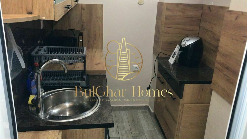 Дава се под наем Едностаен апартамент в Варна, Спортна зала - 30 кв.м за 348.84 € - Снимка #4