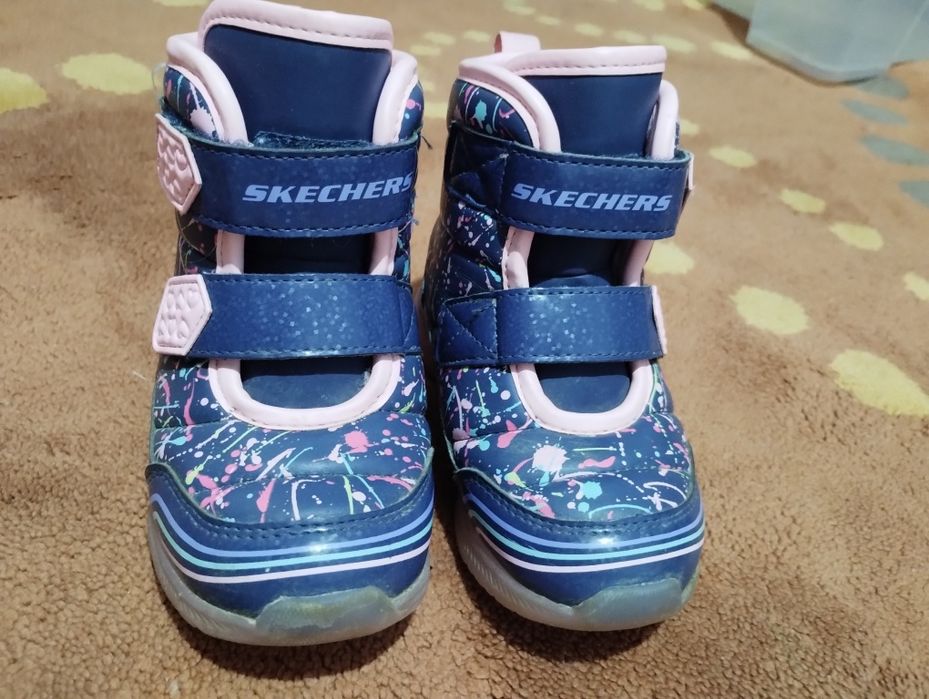 Skechers. Cizme zăpadă Power Paint mărimea 23 Bleumarin
Cizme de