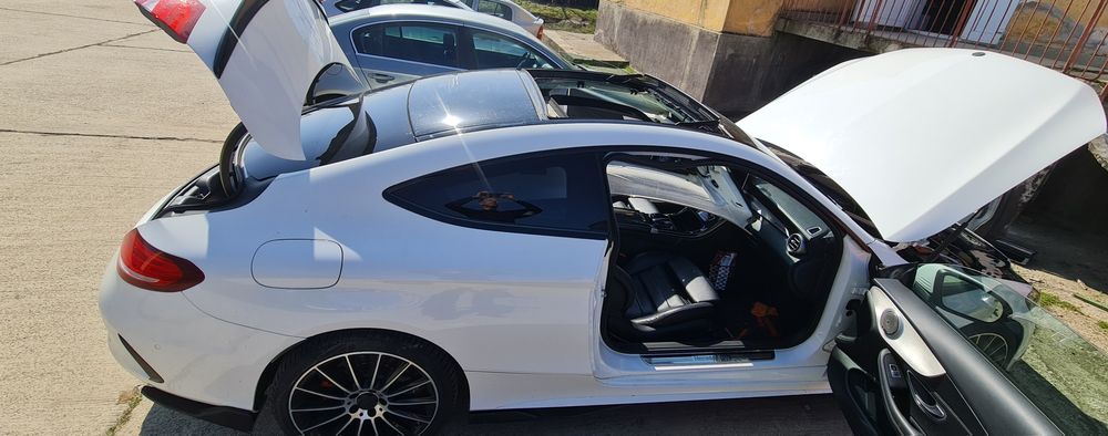 Reparatie trapă panoramică / turela Mercedes-Benz/ Volvo/ BMW/ Audi