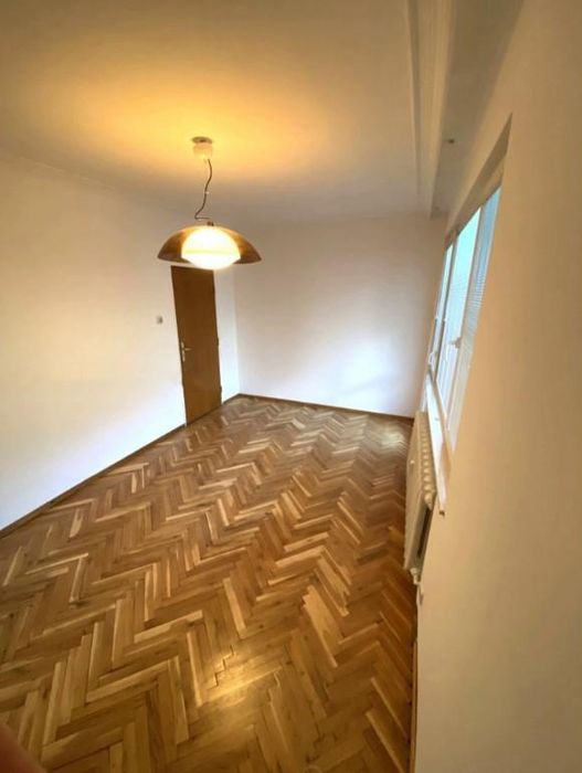 Дава се под наем Тристаен апартамент в София, Красно село - 82 кв.м за 650 € - Снимка #3