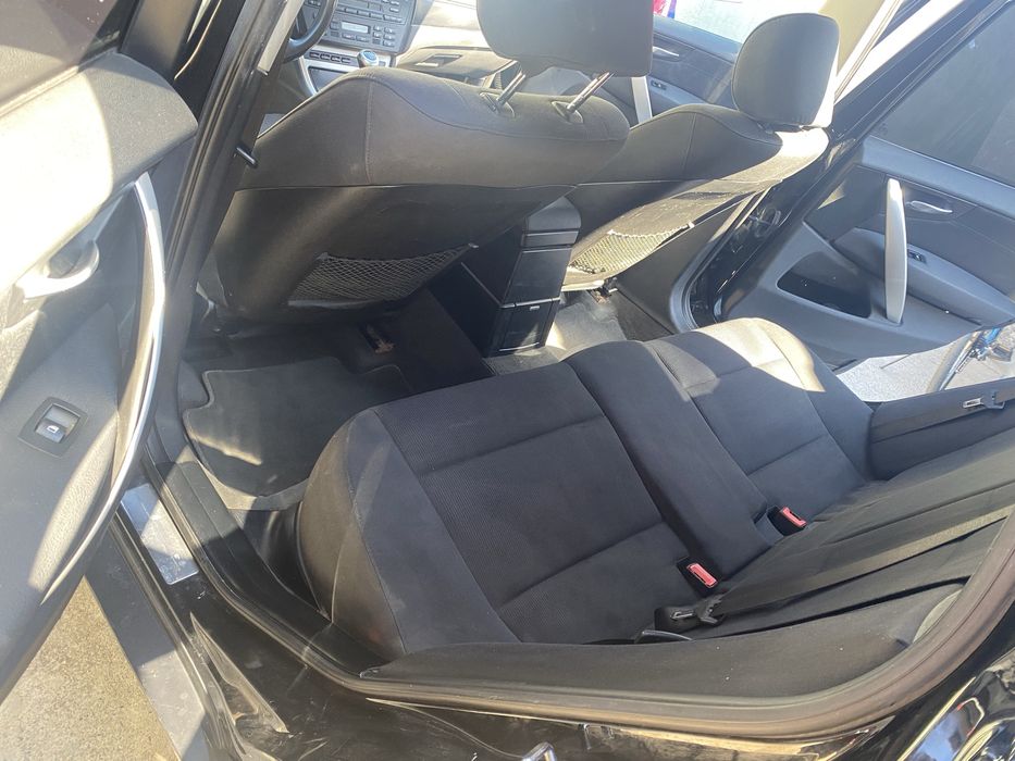 Vind sau Schimb cu caddy sau touran