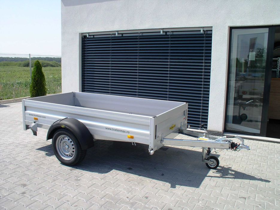 Remorca Humbaur cu sistem de franare