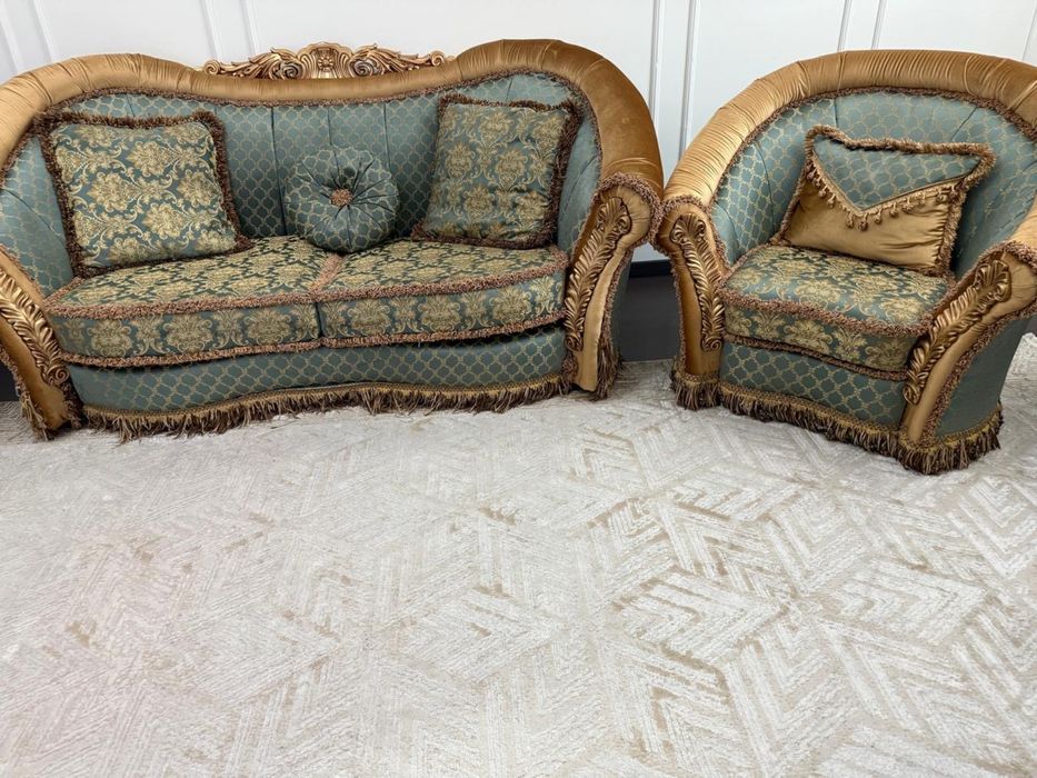 Мягкая мебель для гостиной