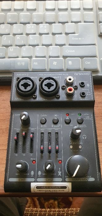 Zvuk karta mikrafonla sotiladi