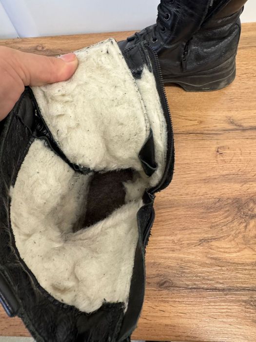 Продам берцы зимние