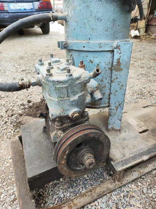 компрессор ЗИЛ 25 000тг