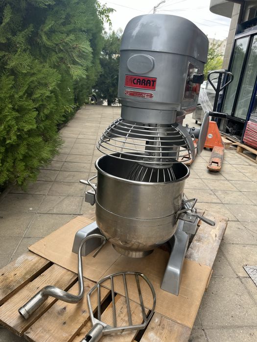 Миксер професионален