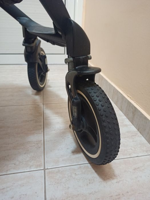 Продавам Бебешка количка Graco Evo XT
