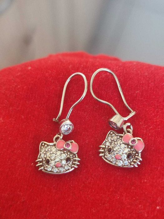 Cercei Hello Kitty cu tortițe din argint