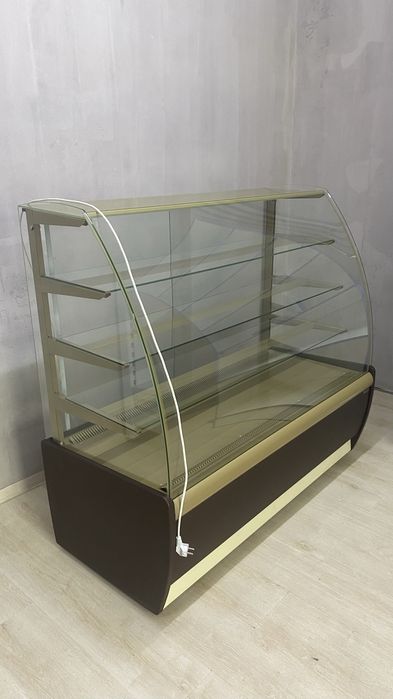 Витринный холодильник