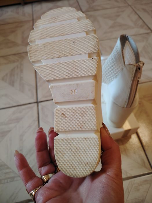 Дамски сандали тип лятна бота