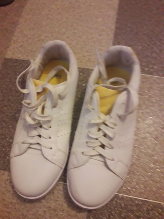 Adidas de piele si  imitație