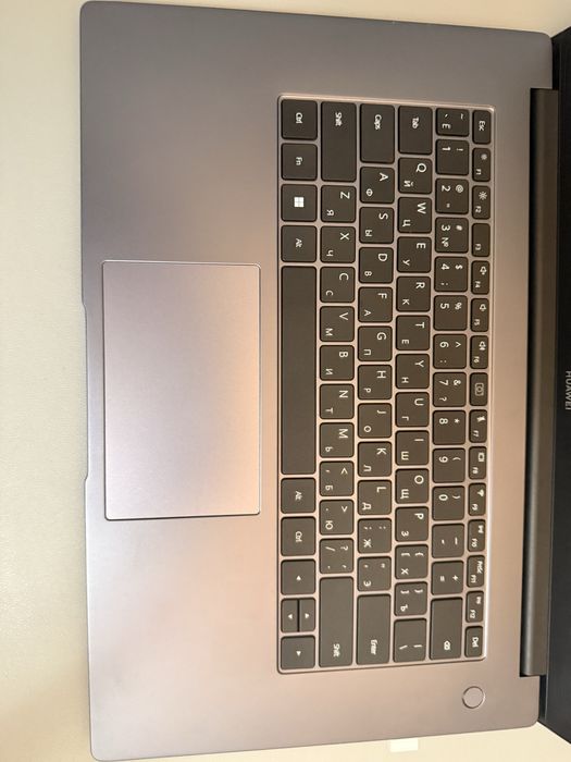 Huawei matebook d15