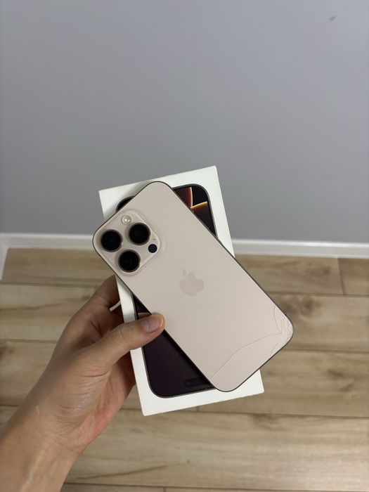 Продам Айфон 16 Pro 256гб