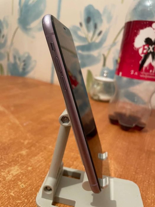 Смартфон Iphone 11