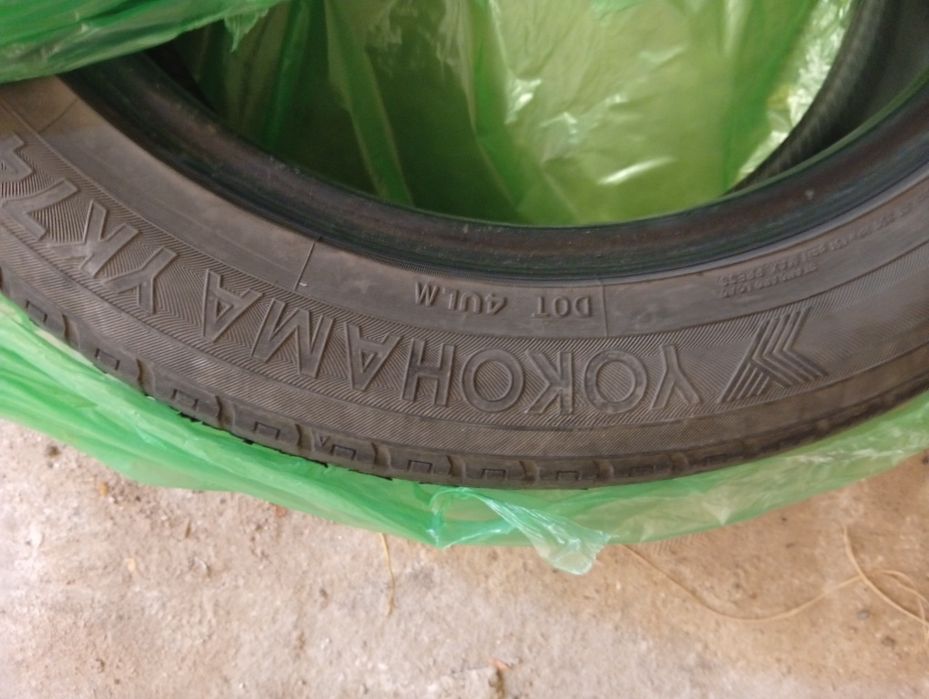 215/55R17 YOKOHAMA