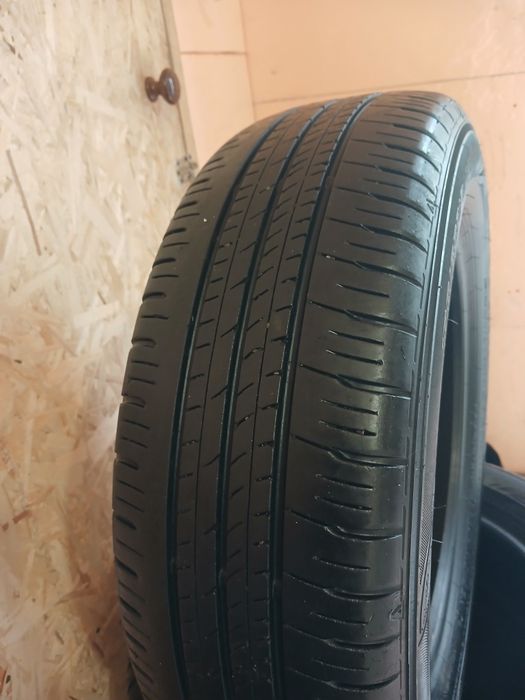 Продам шина в отличном состоянии