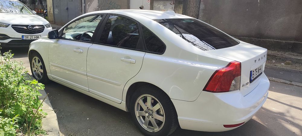 VOLVO S40 2012 — imagine 4