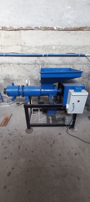 Sovin ishlab chiqaruvchi stanok sotiladi yangi stanok xech qancha ishl