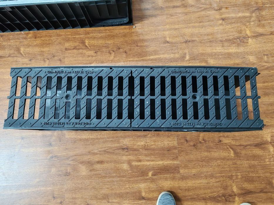 Лоток пластикли  DN200 Н380. Копкоги чугунли юк котариши 32 тонна