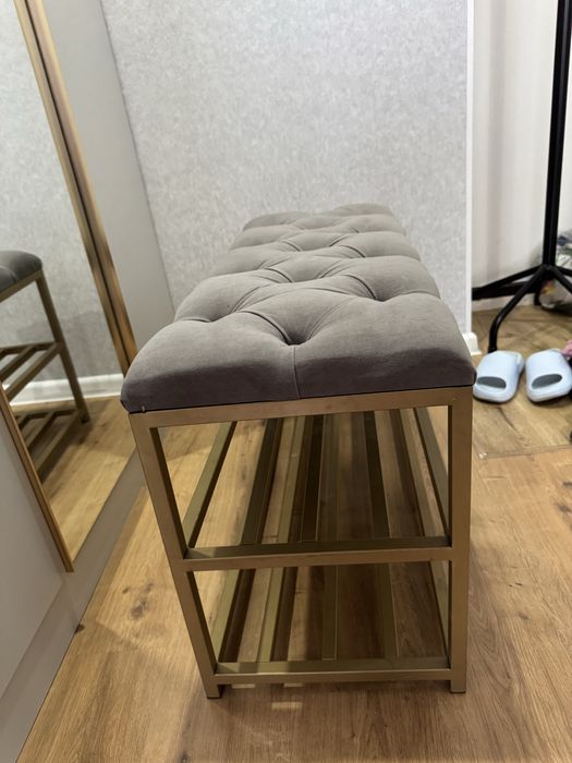 Продам обувницу