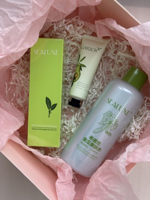 Подарки, уходовые вещи