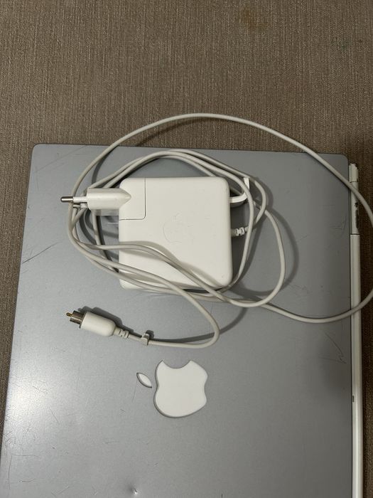 Laptop Apple de colecție Powerbook G4