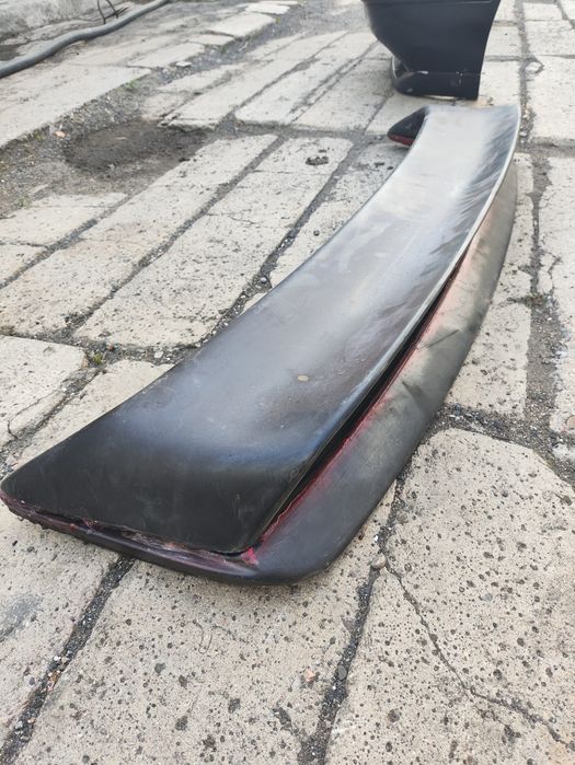 Продам спойлер бмв е36