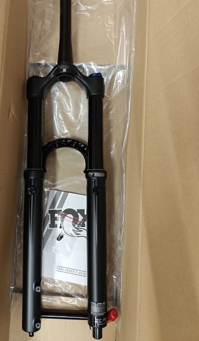 FOX PERFORMANCE 36, 160mm , 29', FLOAT , GRIP, нова вилка
