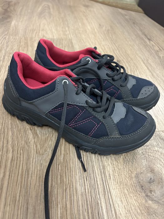 Туристически обувки Decathlon
