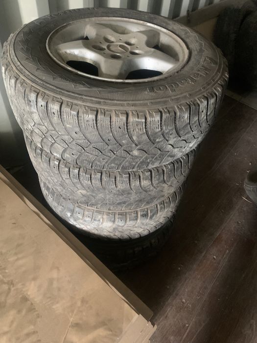 Диски с шинами (255/55/R18toyota)(235/70/R16 мэрс)