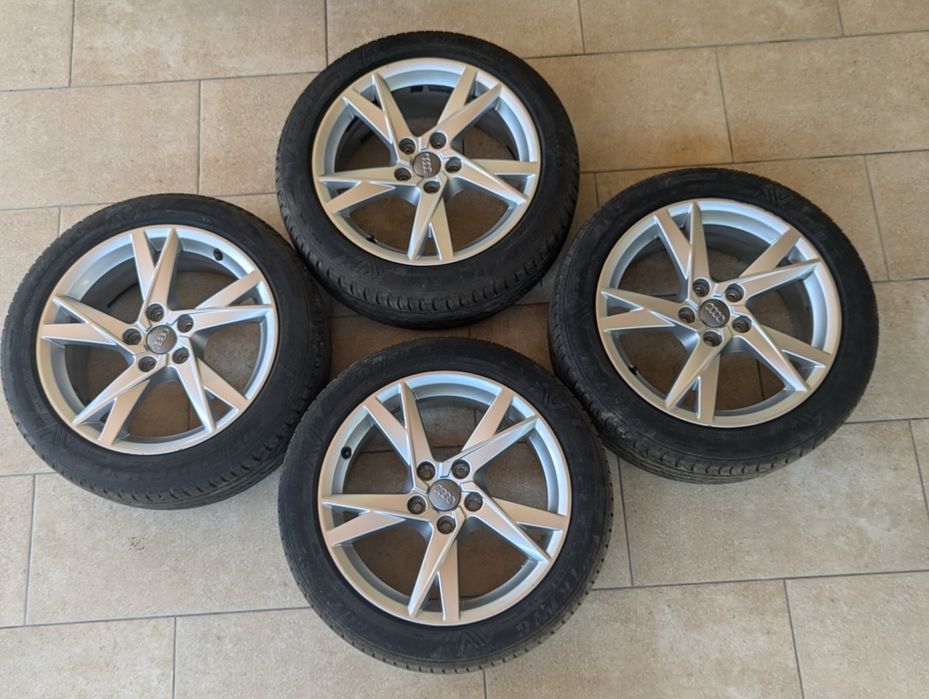 Vând jante aliaj Audi + anvelope vara în condiție foarte buna r17