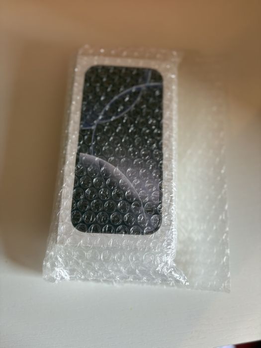 IPhone 16 pro, 256 гб, новый