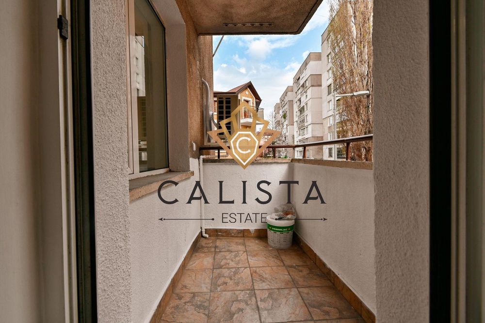 Дава се под наем Тристаен апартамент в София, Център - 120 кв.м за 896.58 € - Снимка #12