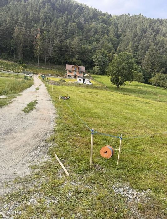 Teren 1266mp Moieciu de Jos, 1km de Castelul Bran