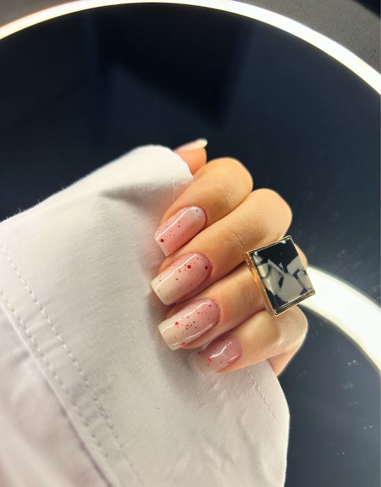 Unghii cu gel/ oja semipermanenta