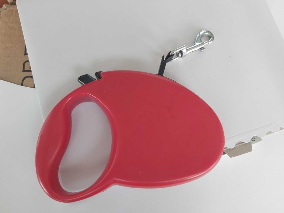 Accesorii caine si pisici (zgarda retractabila 5M)