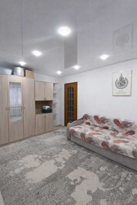 Продам 3х комнатную квартиру-студию.